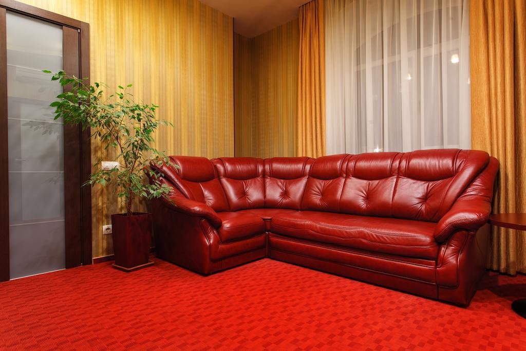 Victoria Hotel Kharkiv Room photo