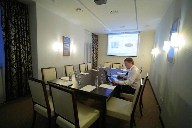 Victoria Hotel Kharkiv Business photo