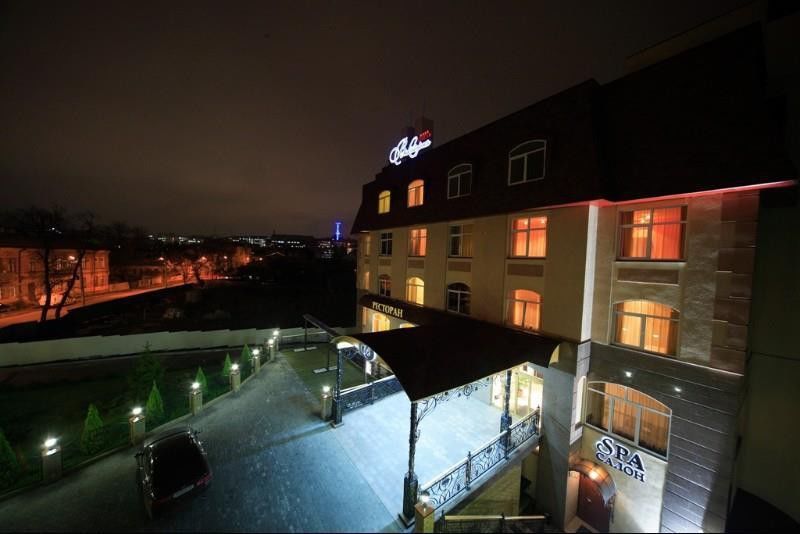 Victoria Hotel Kharkiv Exterior photo